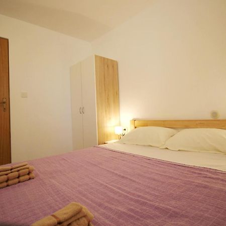 Apartment Suzy Nin Esterno foto