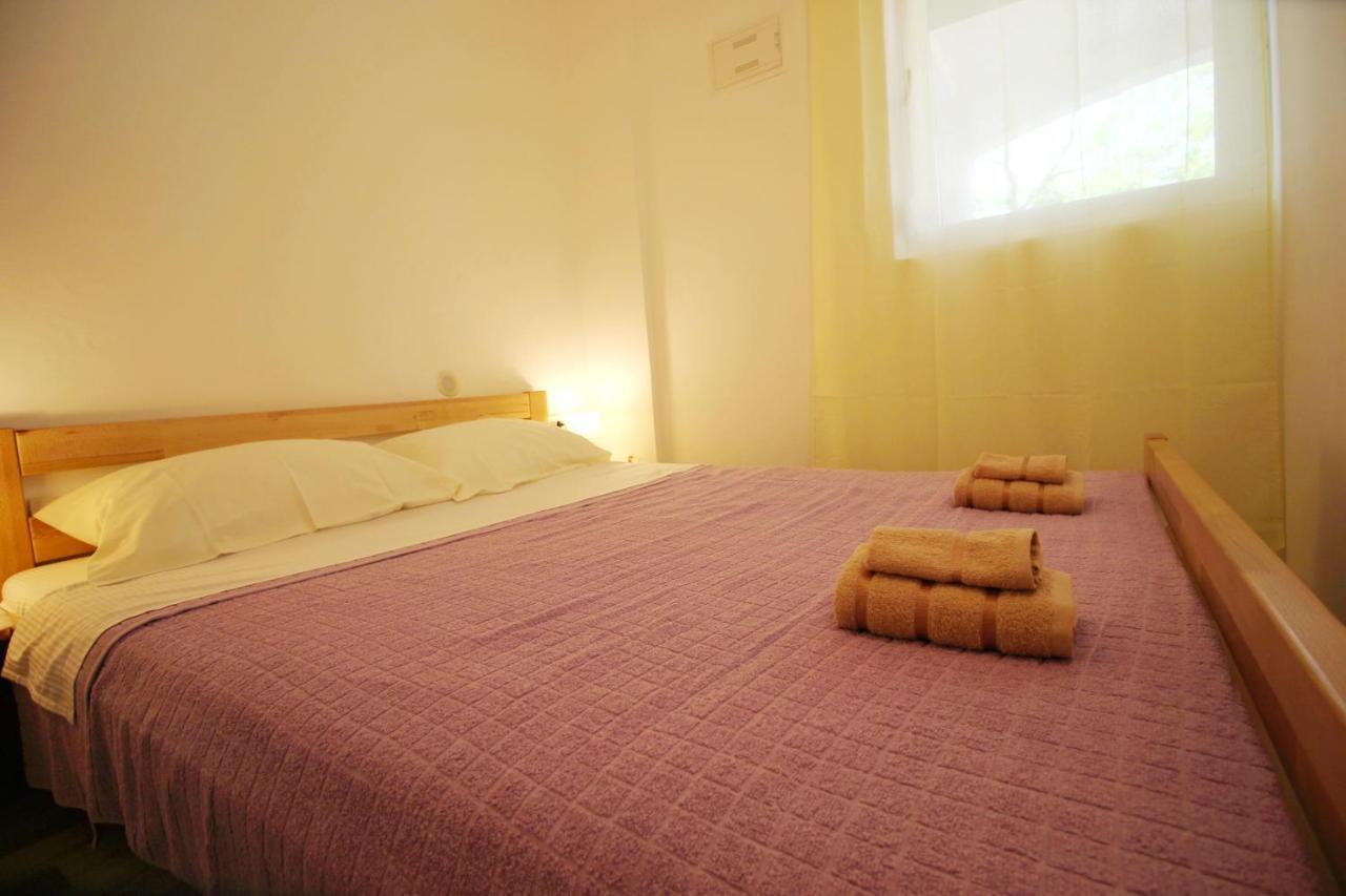 Apartment Suzy Nin Esterno foto
