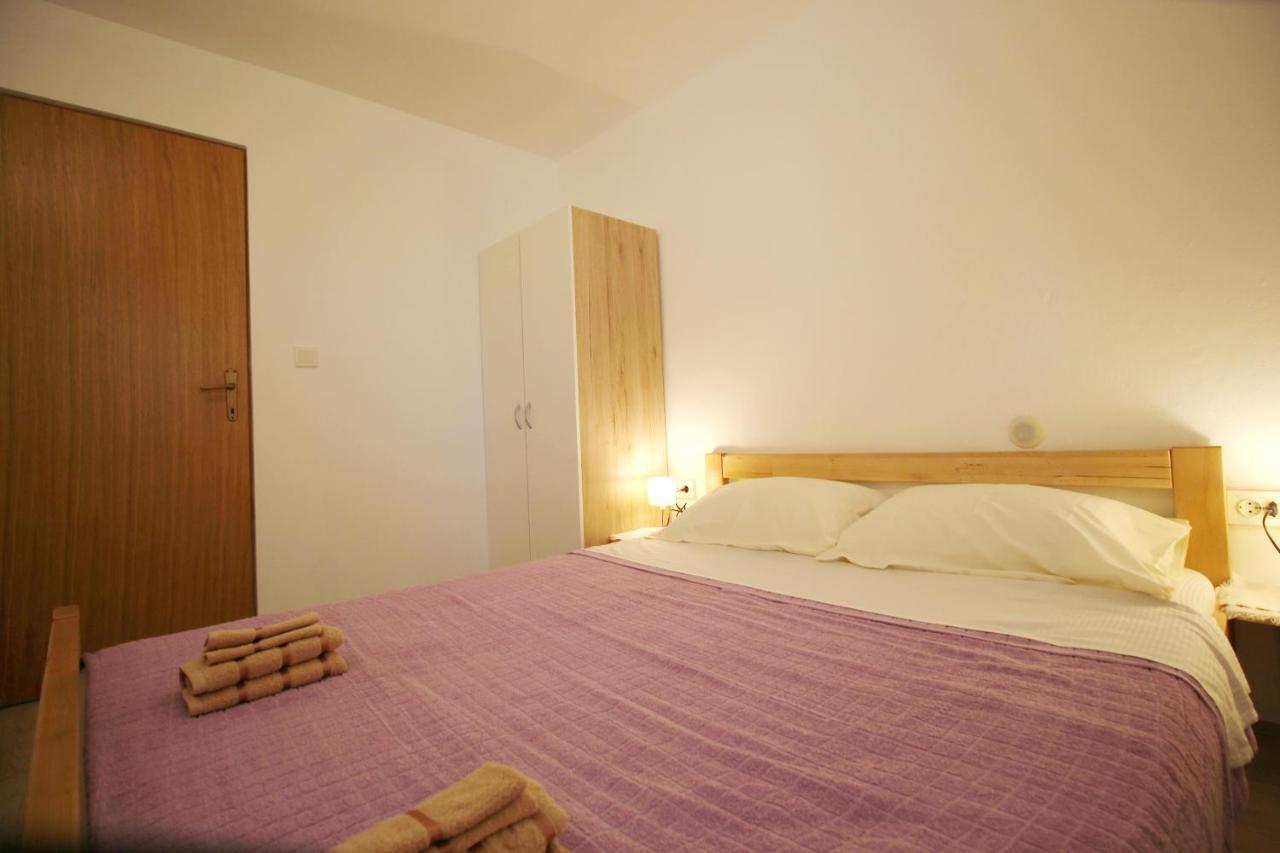 Apartment Suzy Nin Esterno foto