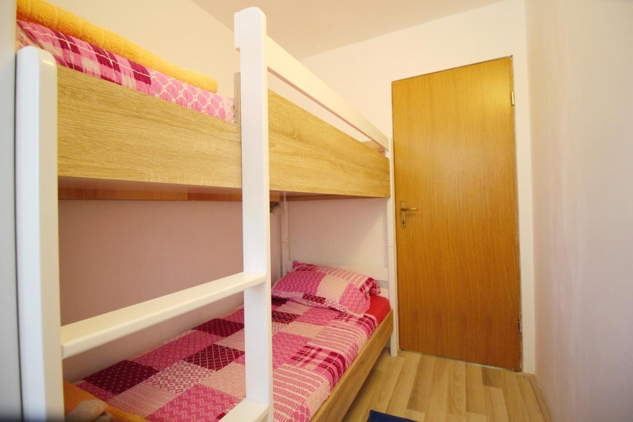 Apartment Suzy Nin Esterno foto