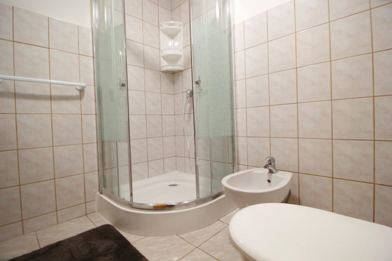Apartment Suzy Nin Esterno foto